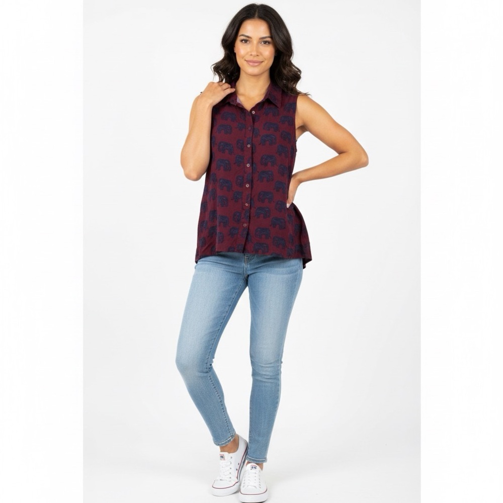 ModCloth Women's M Elephant Print Button Down Collared Asymmetrical Hem